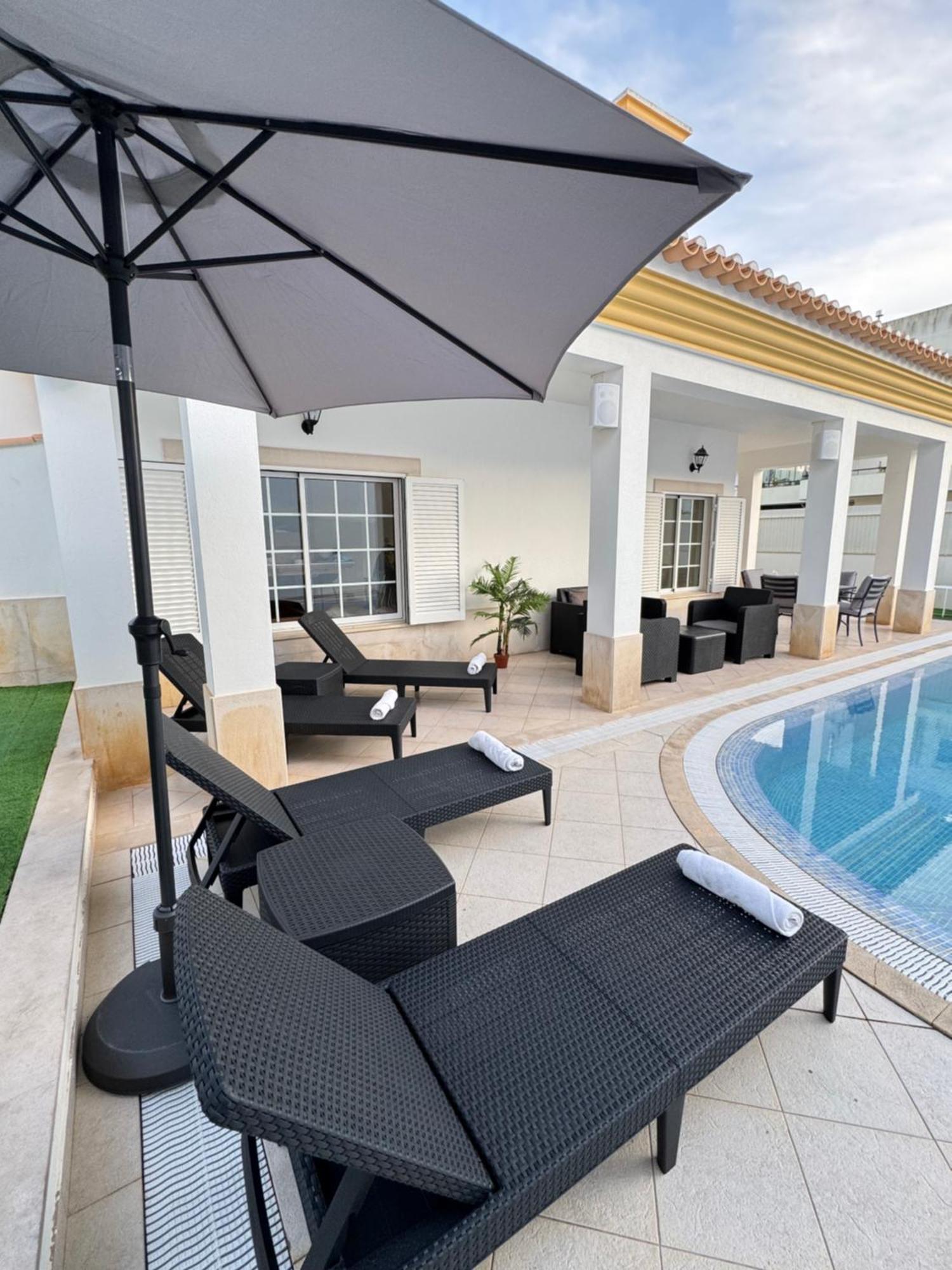 Villa Bonita Guesthouse Albufeira Old Town מראה חיצוני תמונה