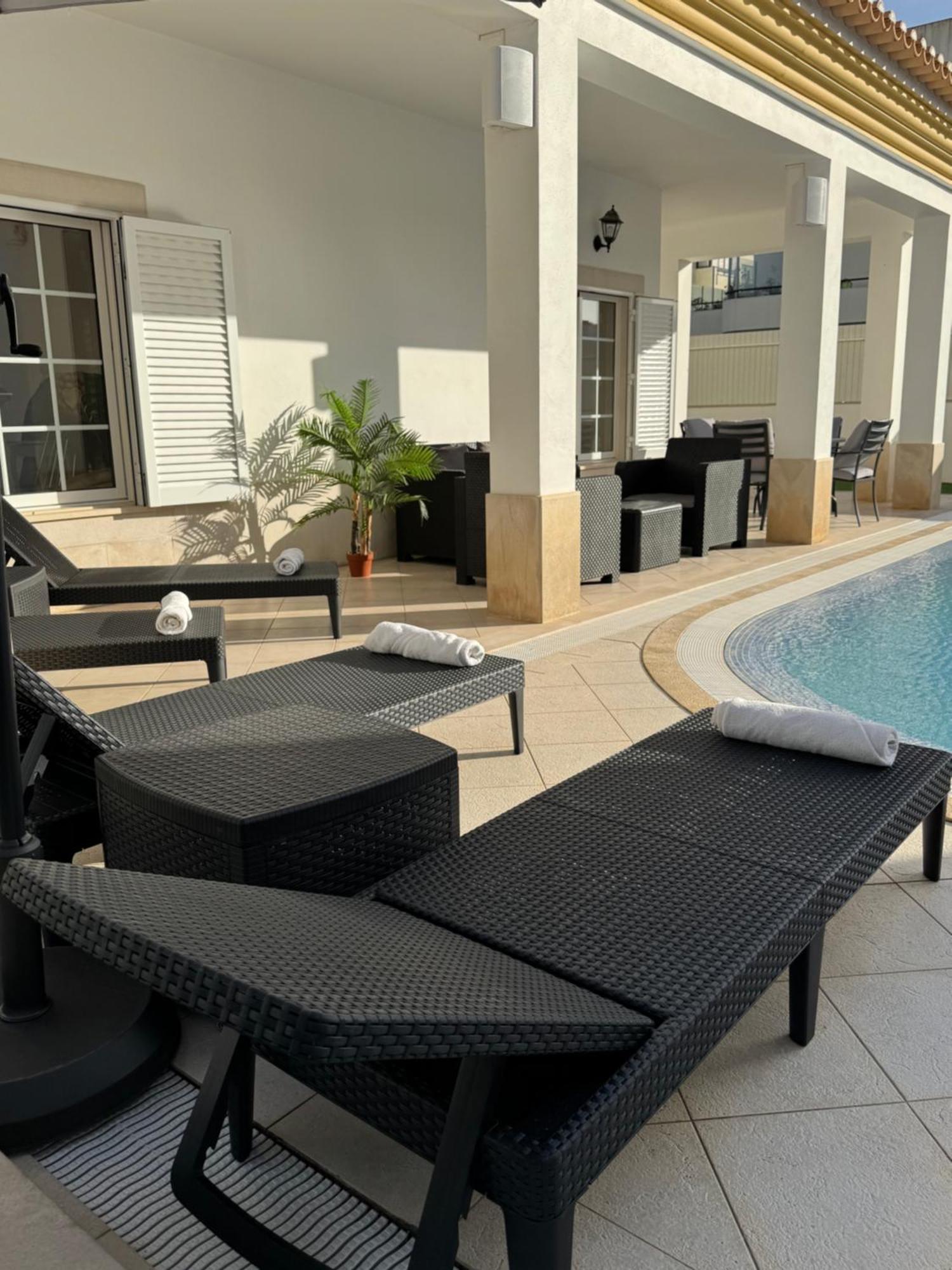 Villa Bonita Guesthouse Albufeira Old Town מראה חיצוני תמונה